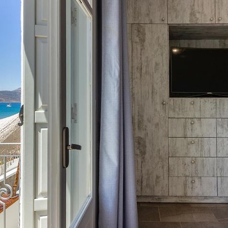 Ble Oneiro Villa Crystal Adamantas  Zewnętrze zdjęcie